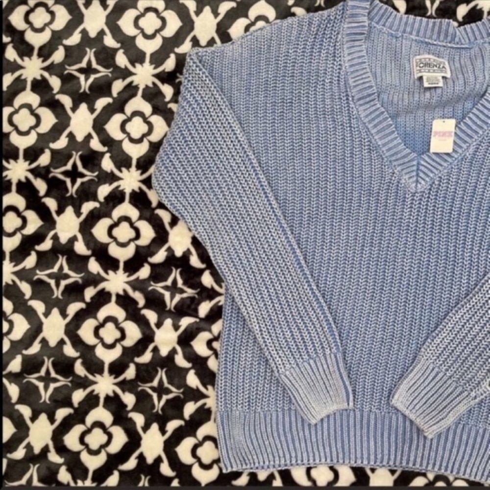 Pink Victoria’s Secret Fishermen V-Neck Sweater - Picture 3 of 6